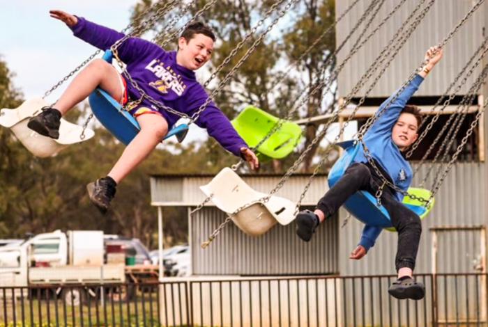 Children on the big swing Barellan Show
