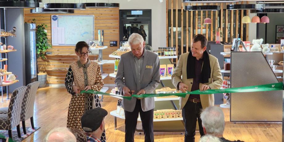 Destination and Discovery Hub Officially Opened